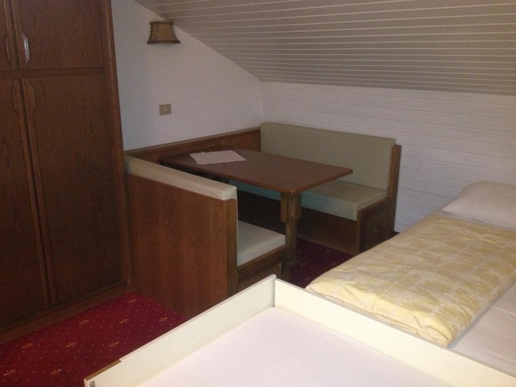 Appartment Rock Campo Tures Quarto foto
