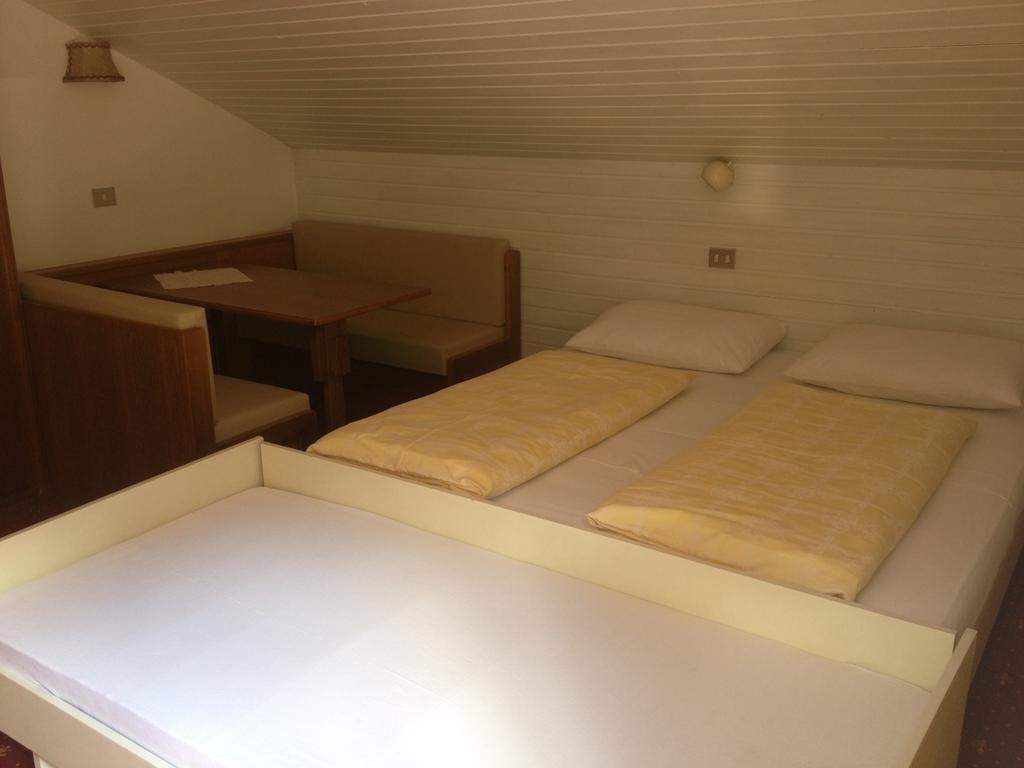 Appartment Rock Campo Tures Quarto foto